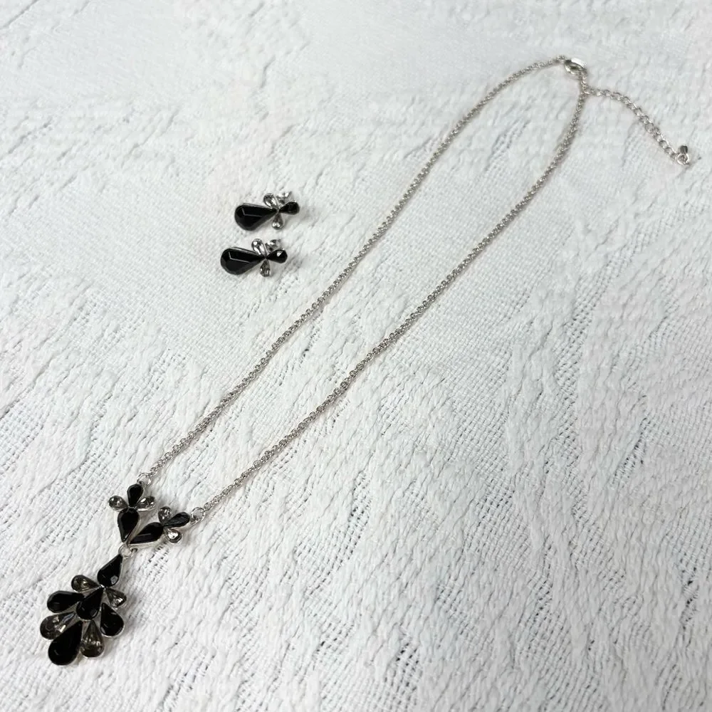 Elegant Silver and Black Jewelry Set